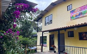 El Regalo Finca Hostel